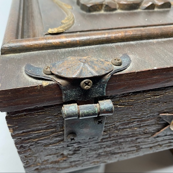 Potpourri Vintage Big Wooden Carved Box 16”x12”x8” - Picture 10 of 12